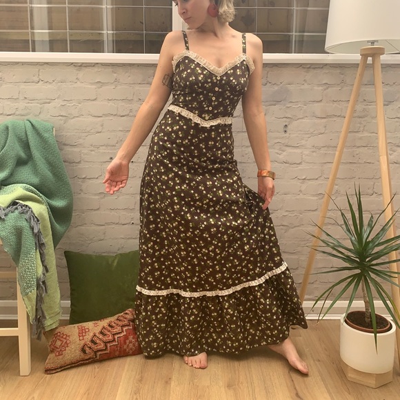 🇬🇧 Vintage Peasant Maxi Dress Bohemian Floral XS gypsy queen 60s 70s Brown - Picture 8 of 10